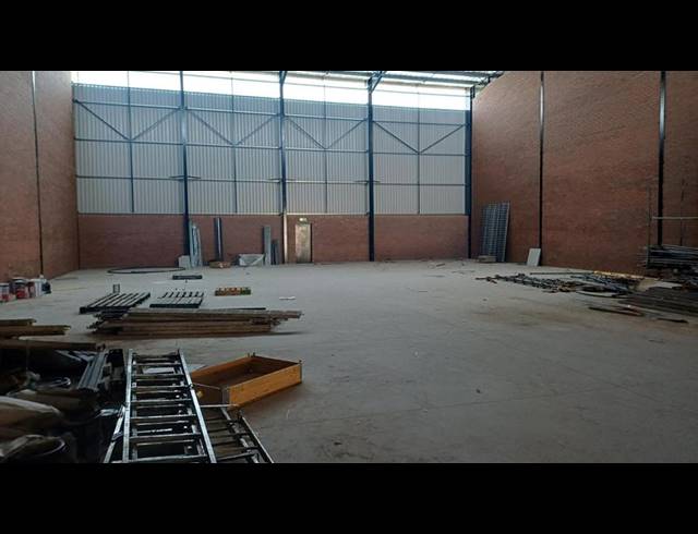 INDUSTRIAL PROPERTY TO RENT IN SAMRAND BUSINESS PARK